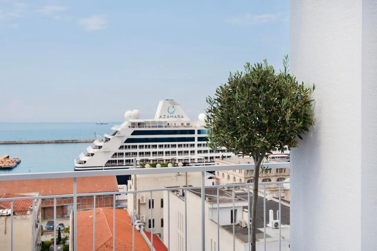 Oddity Seafront Penthouse Apartments Θεσσαλονίκη