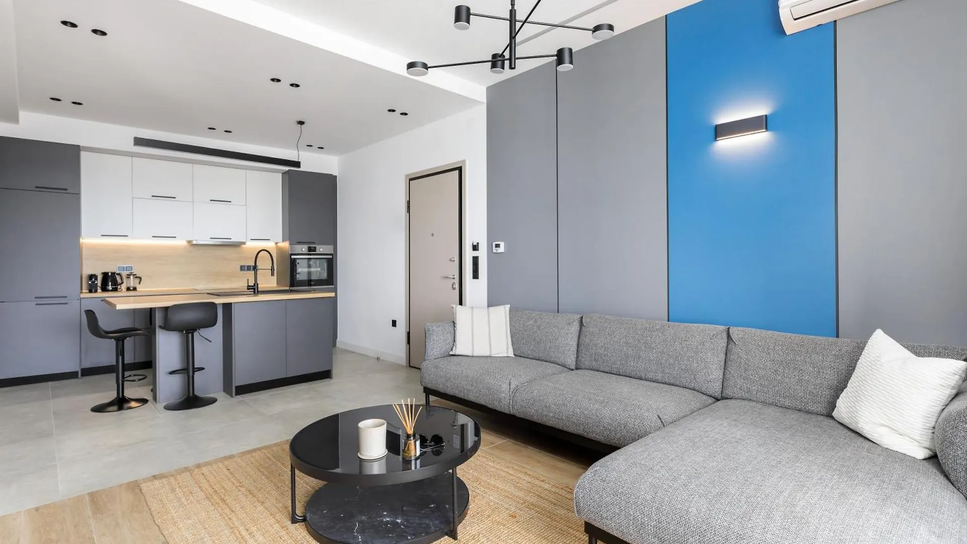 Oddity Seafront Penthouse Apartments Θεσσαλονίκη